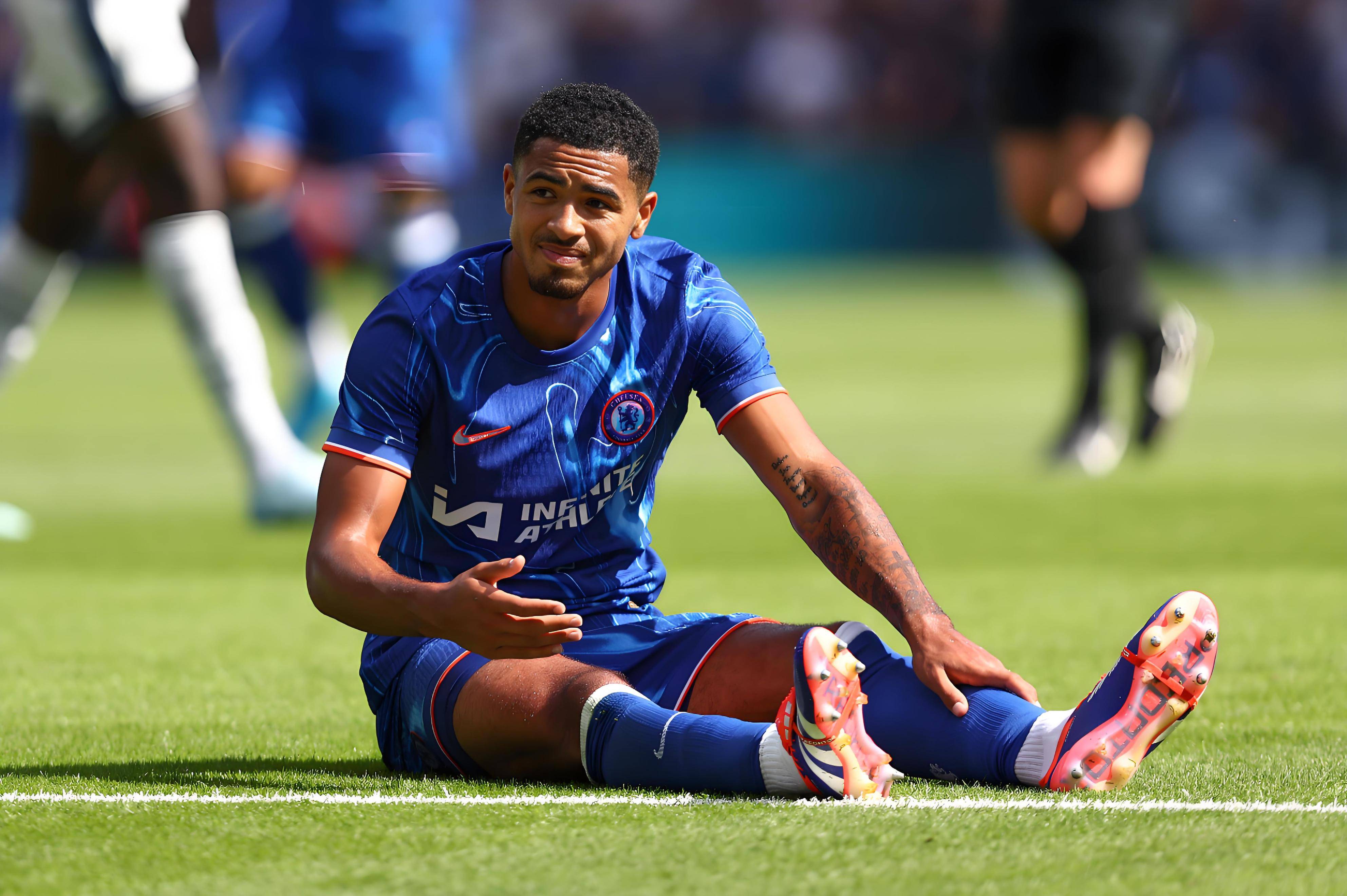 爱游戏app穆雷迎来十五赛季出色发挥，切尔西观众热烈欢呼！(欢呼哈雷)